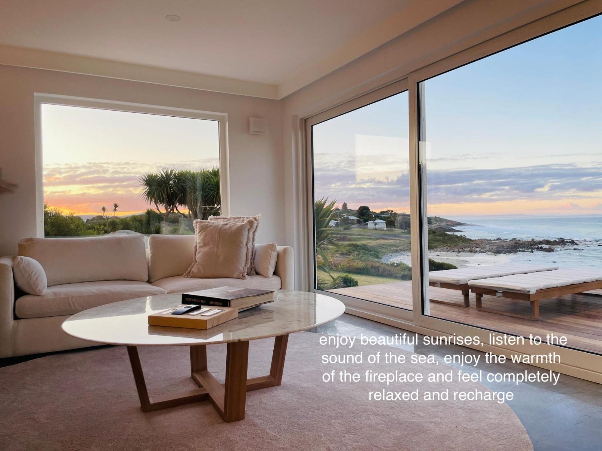 Saltwater - Absolute Oceanfront, Fire Pits, Some Villas With Hot Tubs And Sauna Falmouth Eksteriør billede