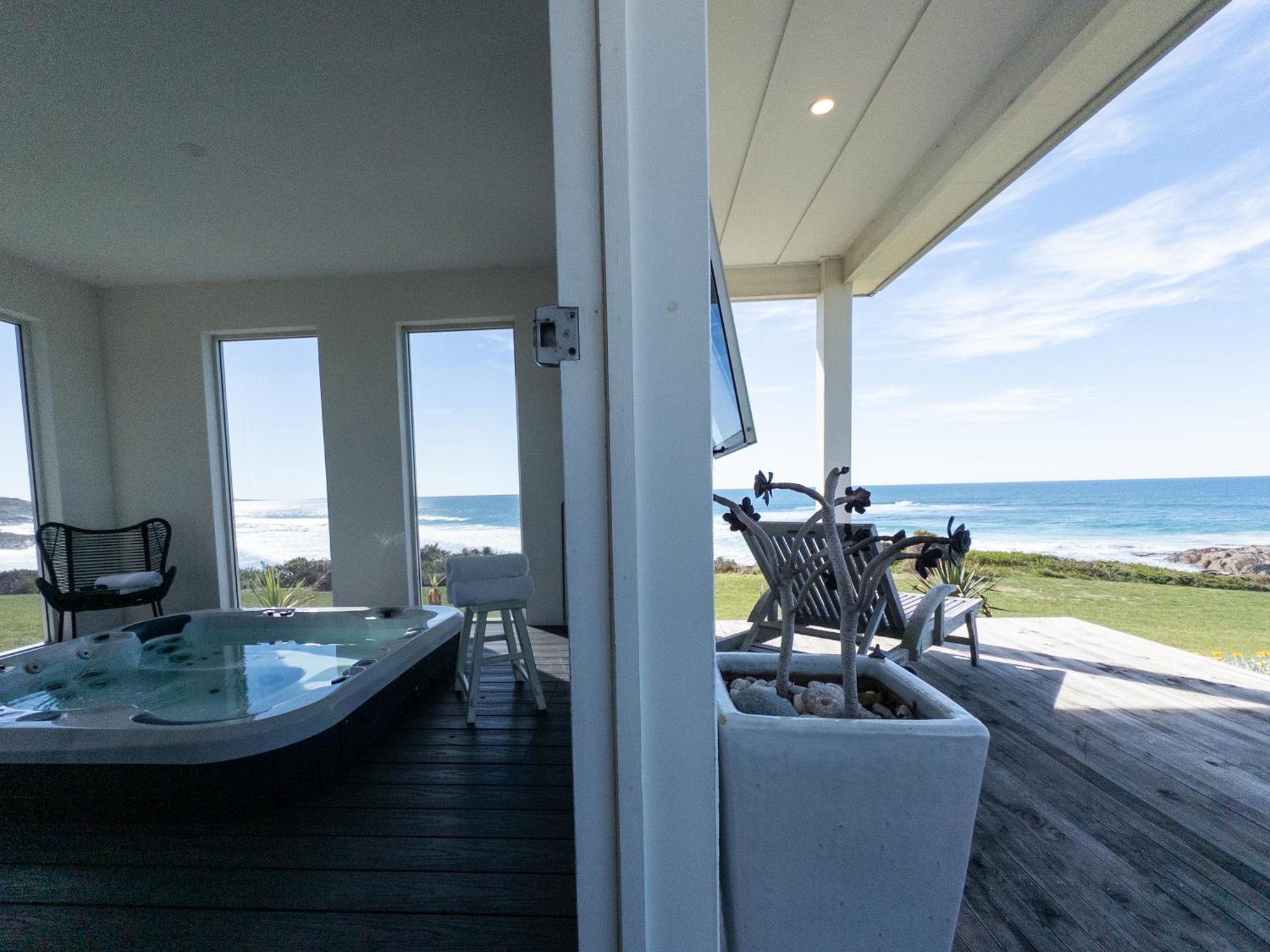 Saltwater - Absolute Oceanfront, Fire Pits, Some Villas With Hot Tubs And Sauna Falmouth Eksteriør billede