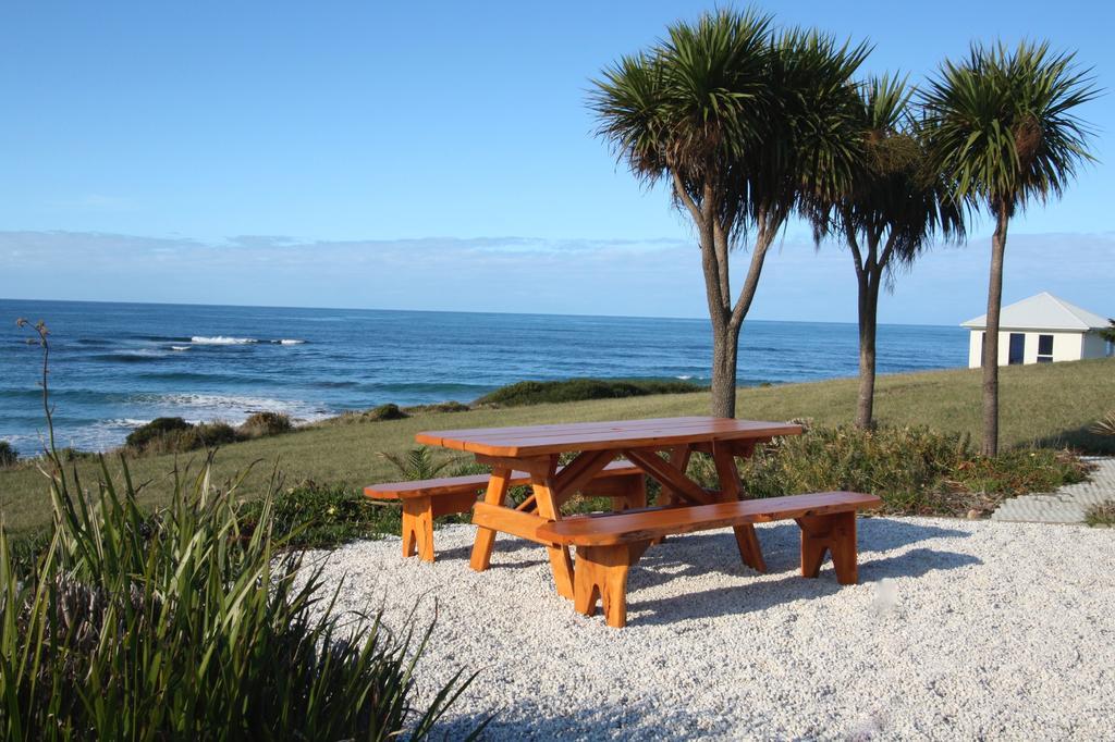 Saltwater - Absolute Oceanfront, Fire Pits, Some Villas With Hot Tubs And Sauna Falmouth Eksteriør billede