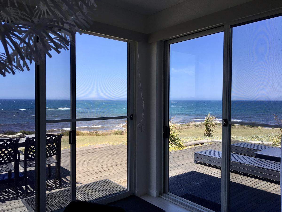 Saltwater - Absolute Oceanfront, Fire Pits, Some Villas With Hot Tubs And Sauna Falmouth Eksteriør billede